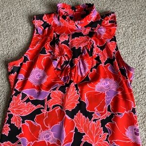 Tank top Blouse with floral design